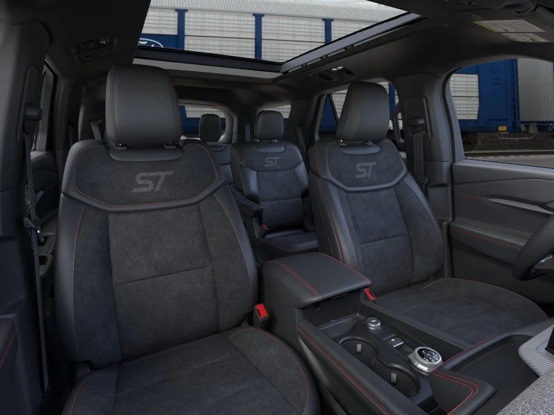 New 2026 Star White Metallic Tri-Coat Ford ST image 10