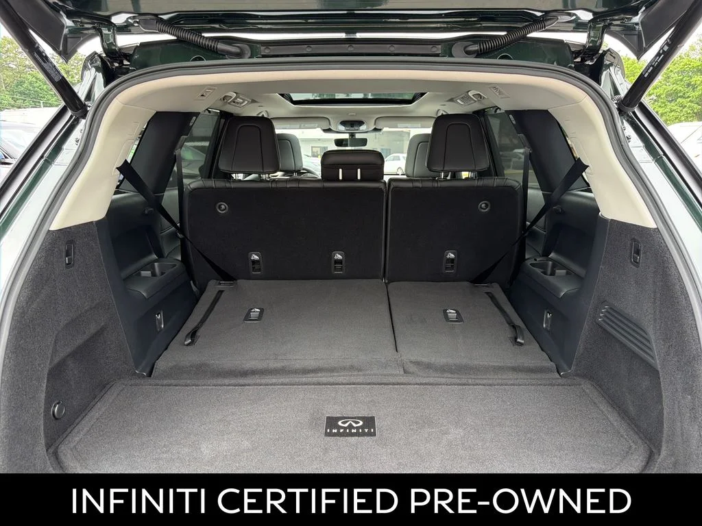 Certified Used 2026 Deep Emerald INFINITI LUXE image 34