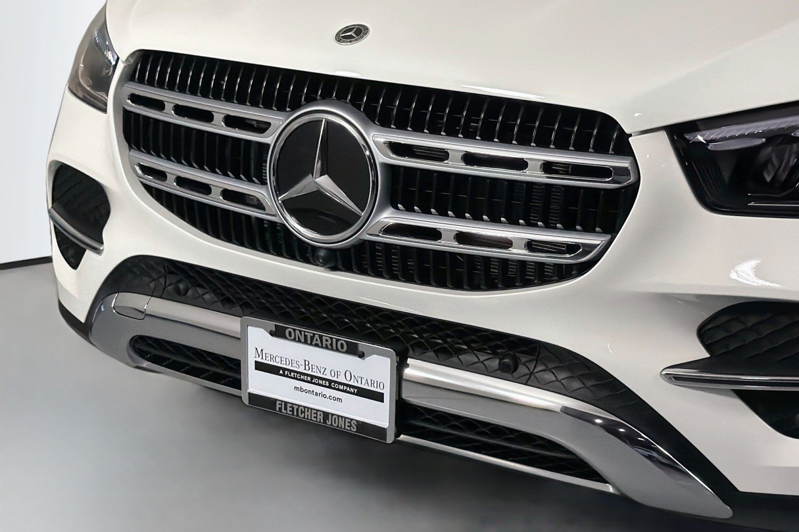 New 2026 Polar White Mercedes-Benz GLE 350 4MATIC® SUV image 12