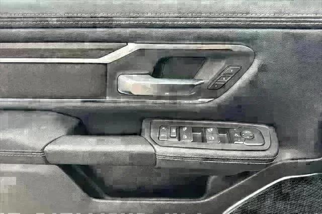 New 2026 Bright White Clear-Coat Exterior Paint RAM LARAMIE image 11