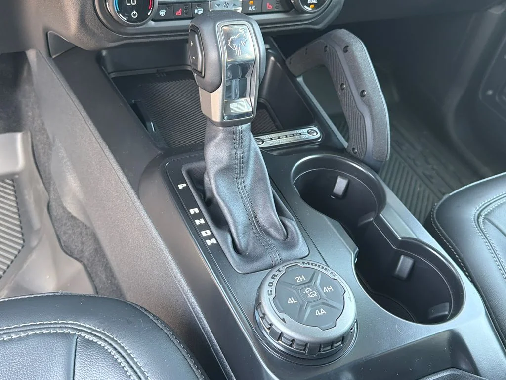 New 2025 White Ford Outer Banks image 30