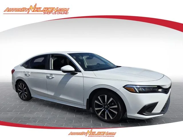 Used 2024 White Honda EX image 1
