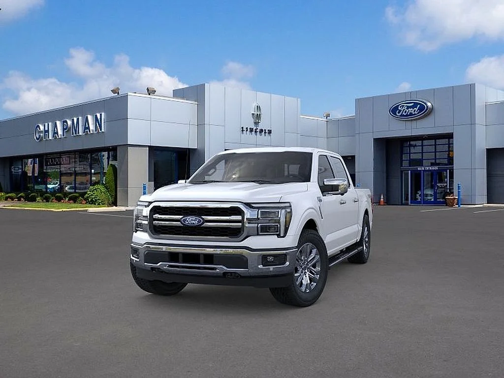 New 2026 Star White Metallic Tri-Coat Ford Lariat® image 2
