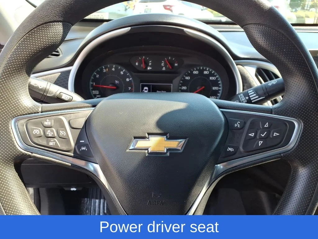 Used 2024 Gray Chevrolet LT image 13