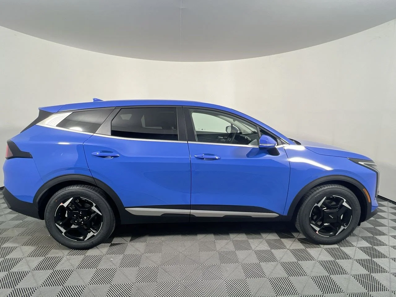 New 2026 Nebular Blue Kia EX image 2