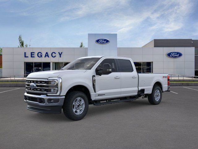 2026 Ford Super Duty F-350® XLT