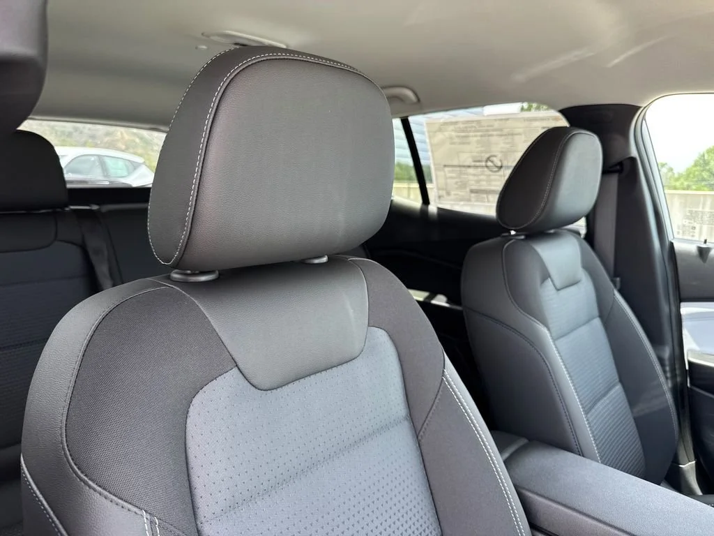 2026 Chevrolet Trax LT - Photo 10