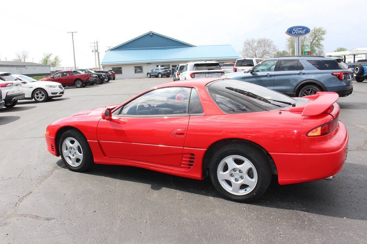 Used 1991 Morocco Red Pearl Metallic Mitsubishi SL 2dr Hatchback image 2