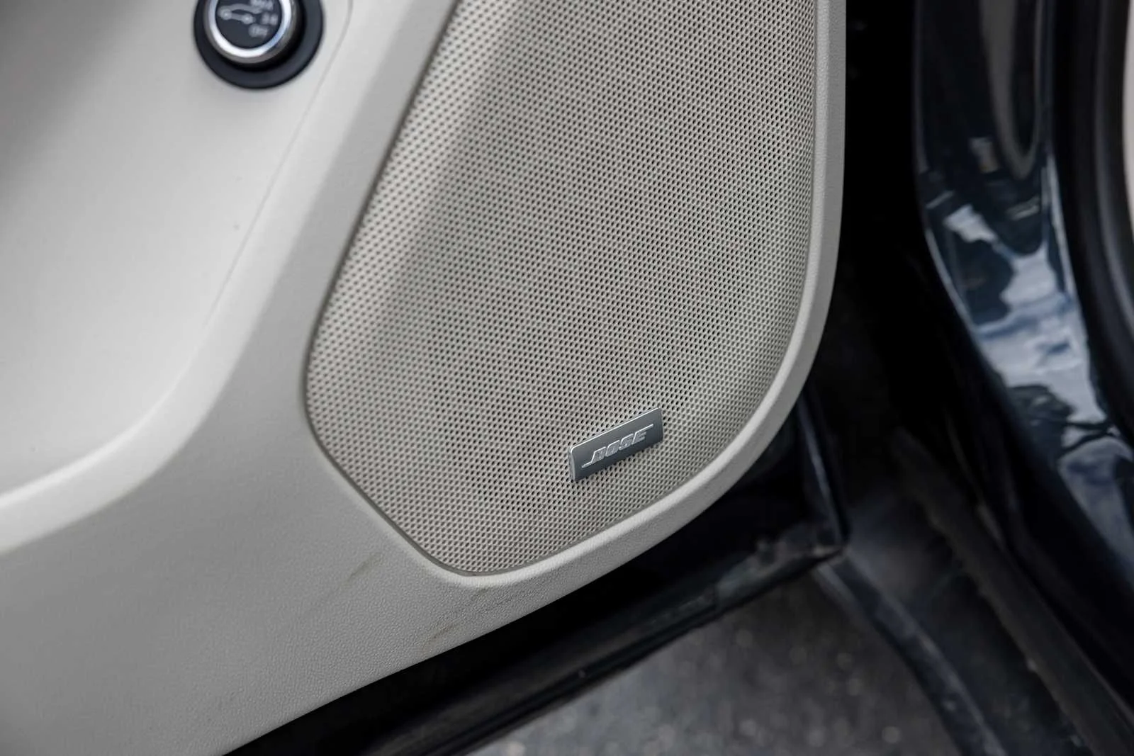 2022 GMC Acadia Denali - Photo 14