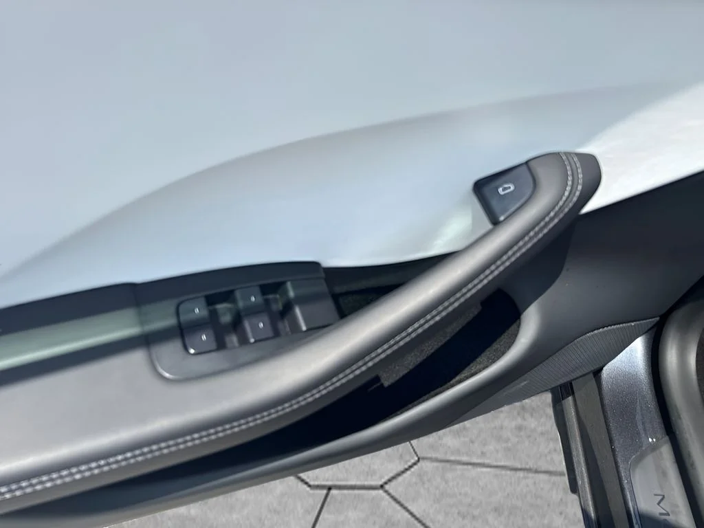 Used 2025 Black Tesla Long Range image 26