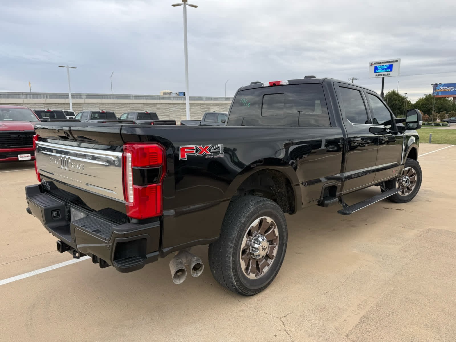 Used 2024 Agate Black/Darkened Bronze Ford King Ranch image 4