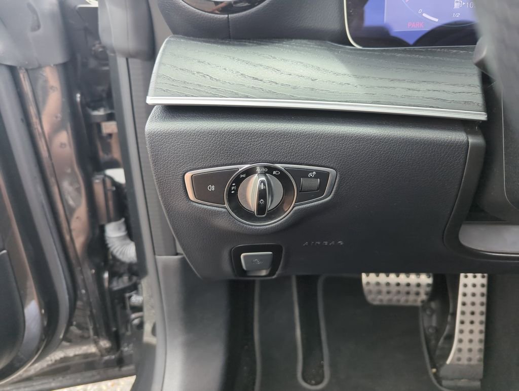 Used 2023 Gray Mercedes-Benz E 450 image 19