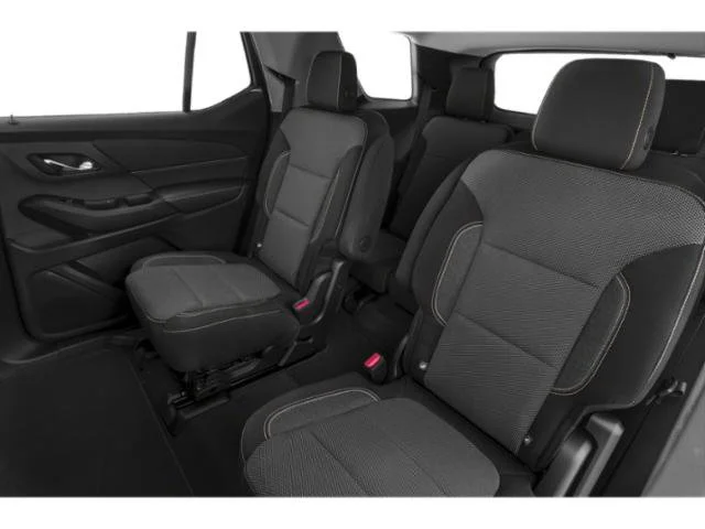 Used 2018 Pepperdust Metallic Chevrolet LT Cloth image 17