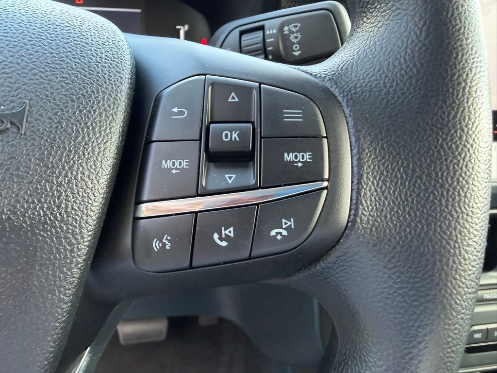 New 2026 Space White Metallic Ford XLT image 19