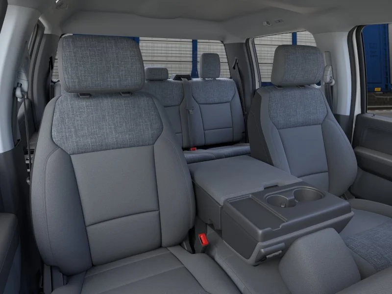New 2026 Oxford White Ford XLT image 10