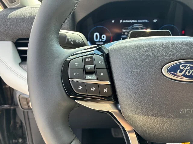 New 2026 Carbonized Gray Metallic Ford Platinum™ image 47