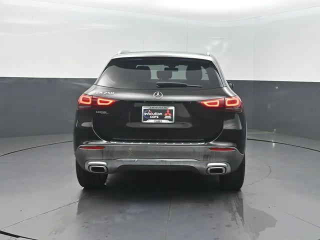 Used 2021 Black Mercedes-Benz GLA 250 image 28