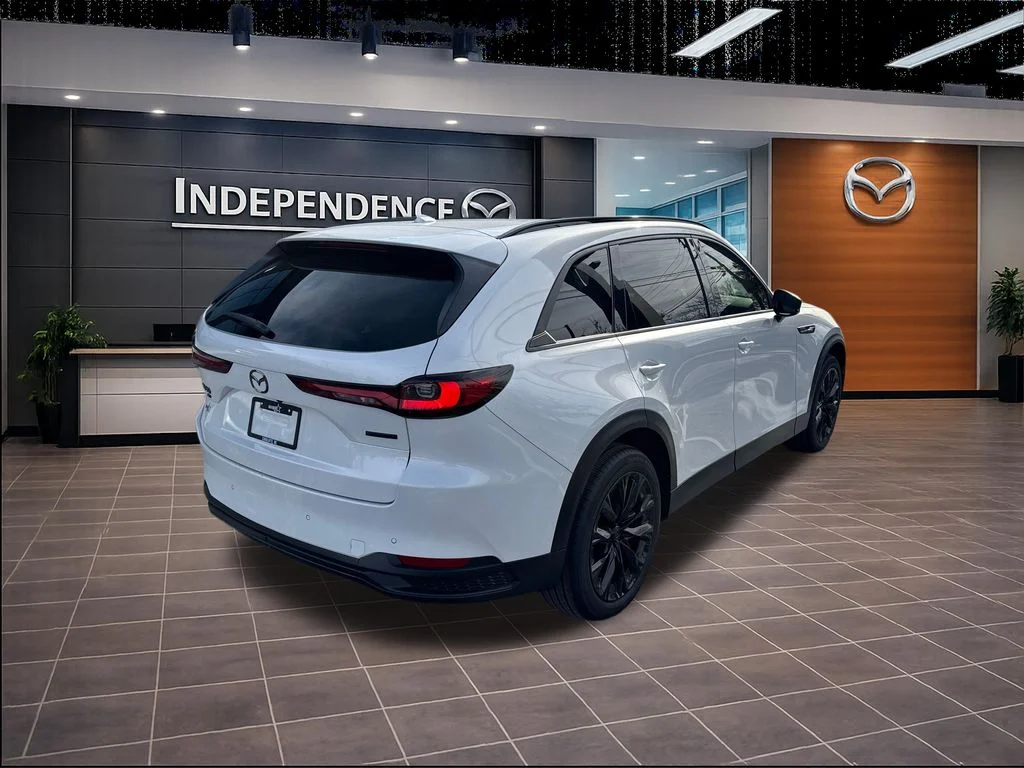 New 2026 White Mazda 3.3 Turbo Premium image 3