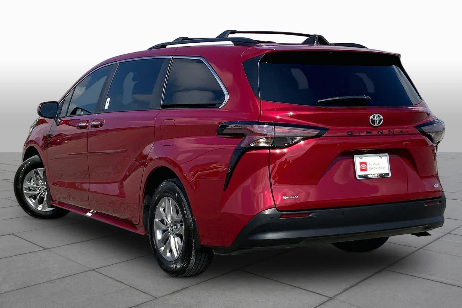 Used 2026 Ruby Flare Pearl Toyota XLE image 12