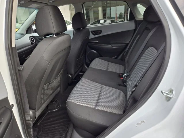 Used 2020 White Hyundai SEL image 12