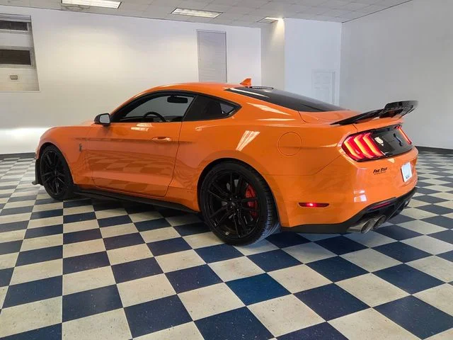 Used 2021 Orange Ford Shelby GT500 image 5