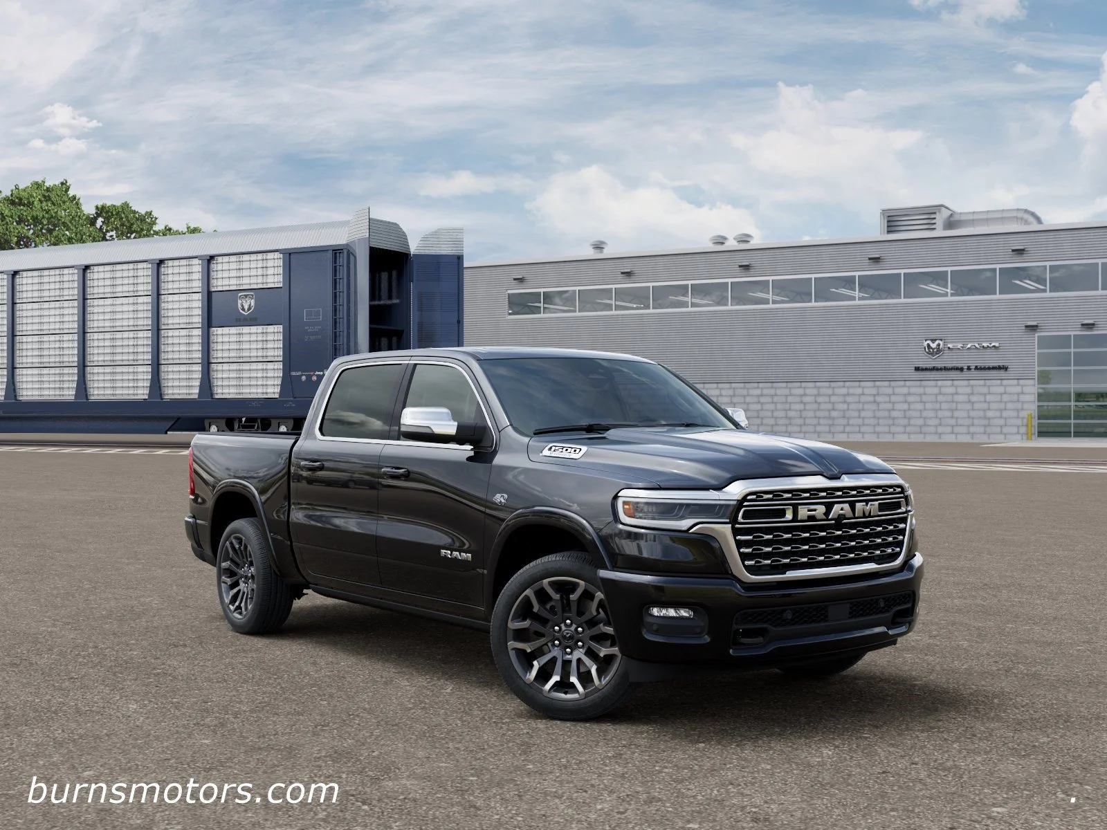 New 2026 Diamond Black Crystal Pearl-Coat Exterior Paint RAM Longhorn image 5