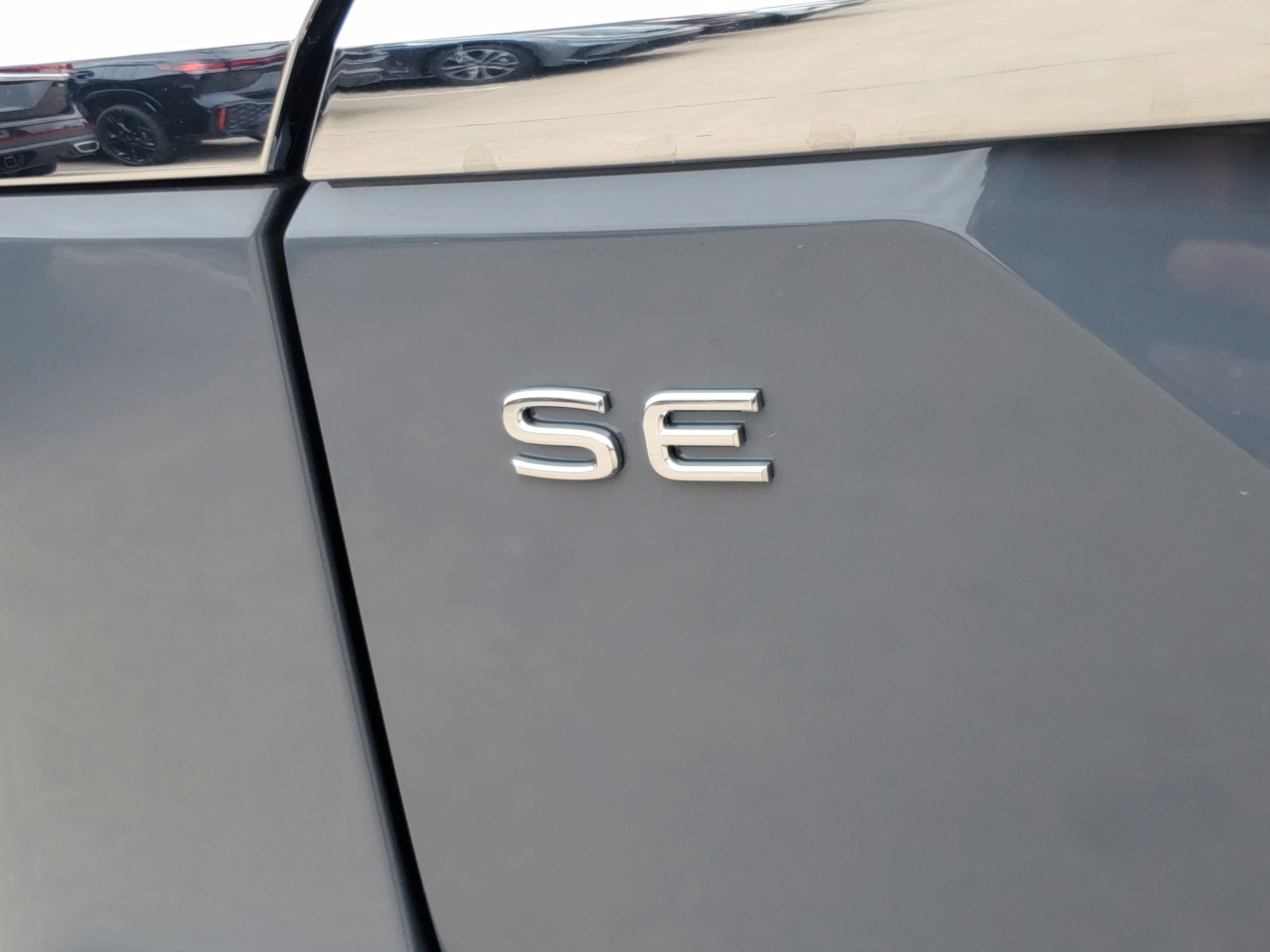 New 2026 Gray Volkswagen 2.0T SE w/Technology image 5