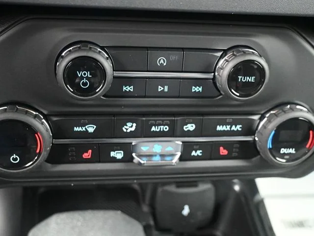 New 2026 Carbonized Gray Metallic Ford Big Bend® image 13