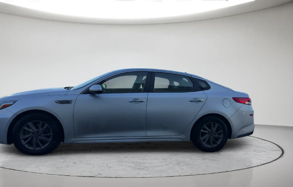 Used 2020 Silver Kia LX image 12