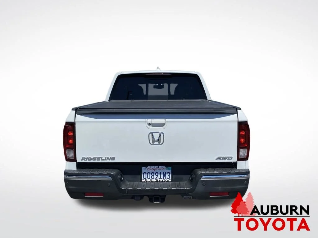 Used 2020 Platinum White Pearl Honda RTL-E image 7