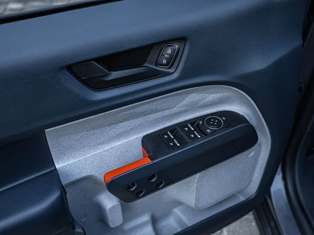 Used 2022 Carbonized Gray Metallic Ford XLT image 8