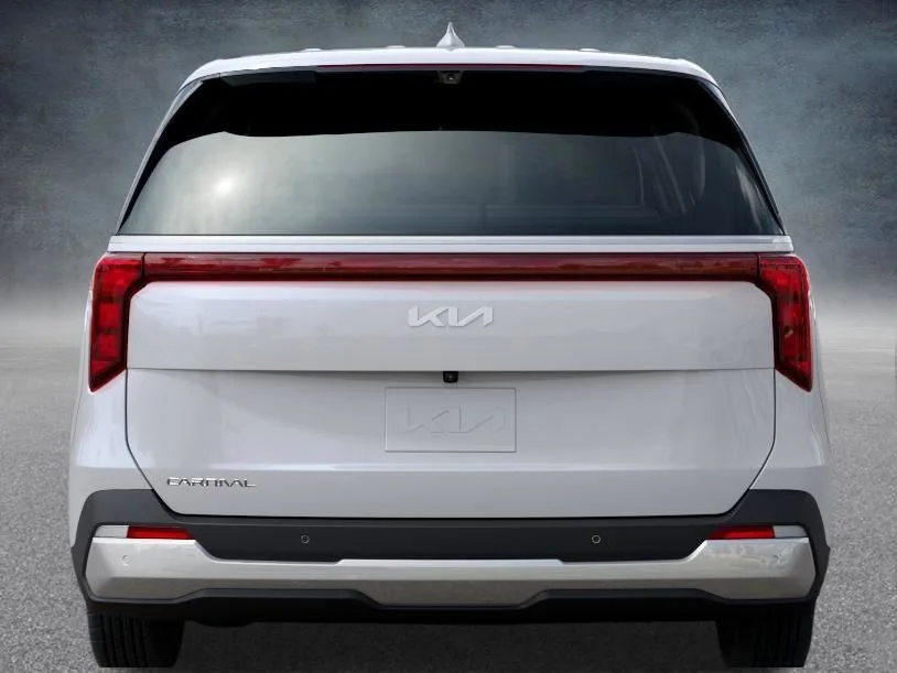 New 2026 Snow White Pearl Kia LXS image 14