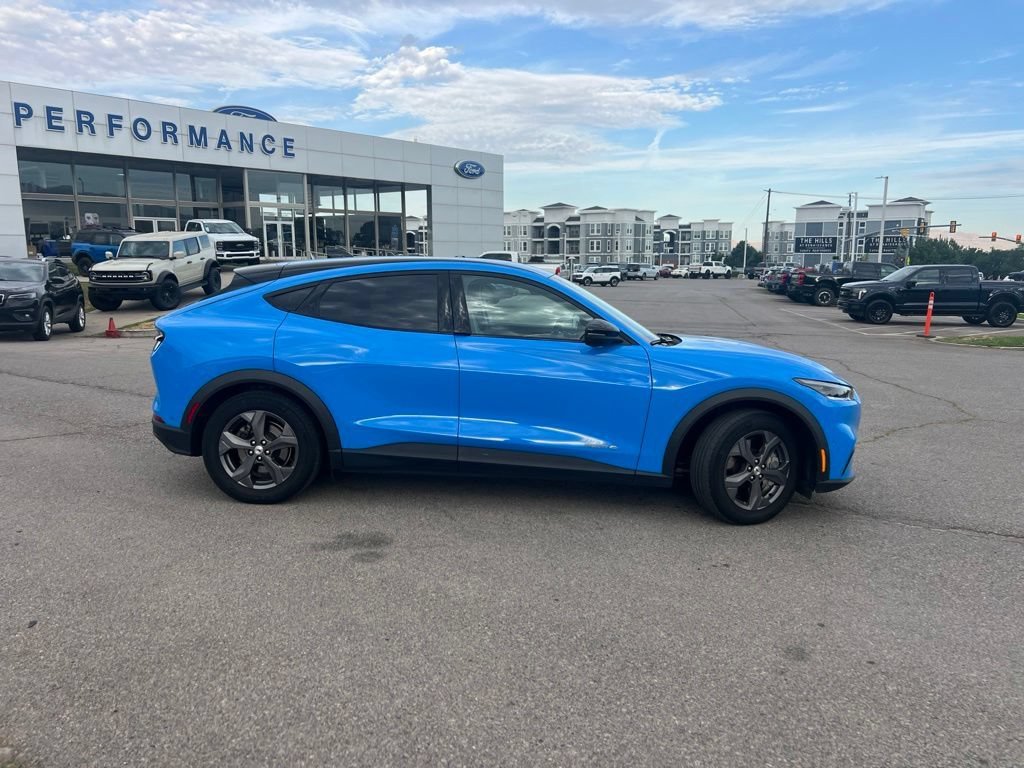 Used 2023 Grabber Blue Metallic Ford Select image 3