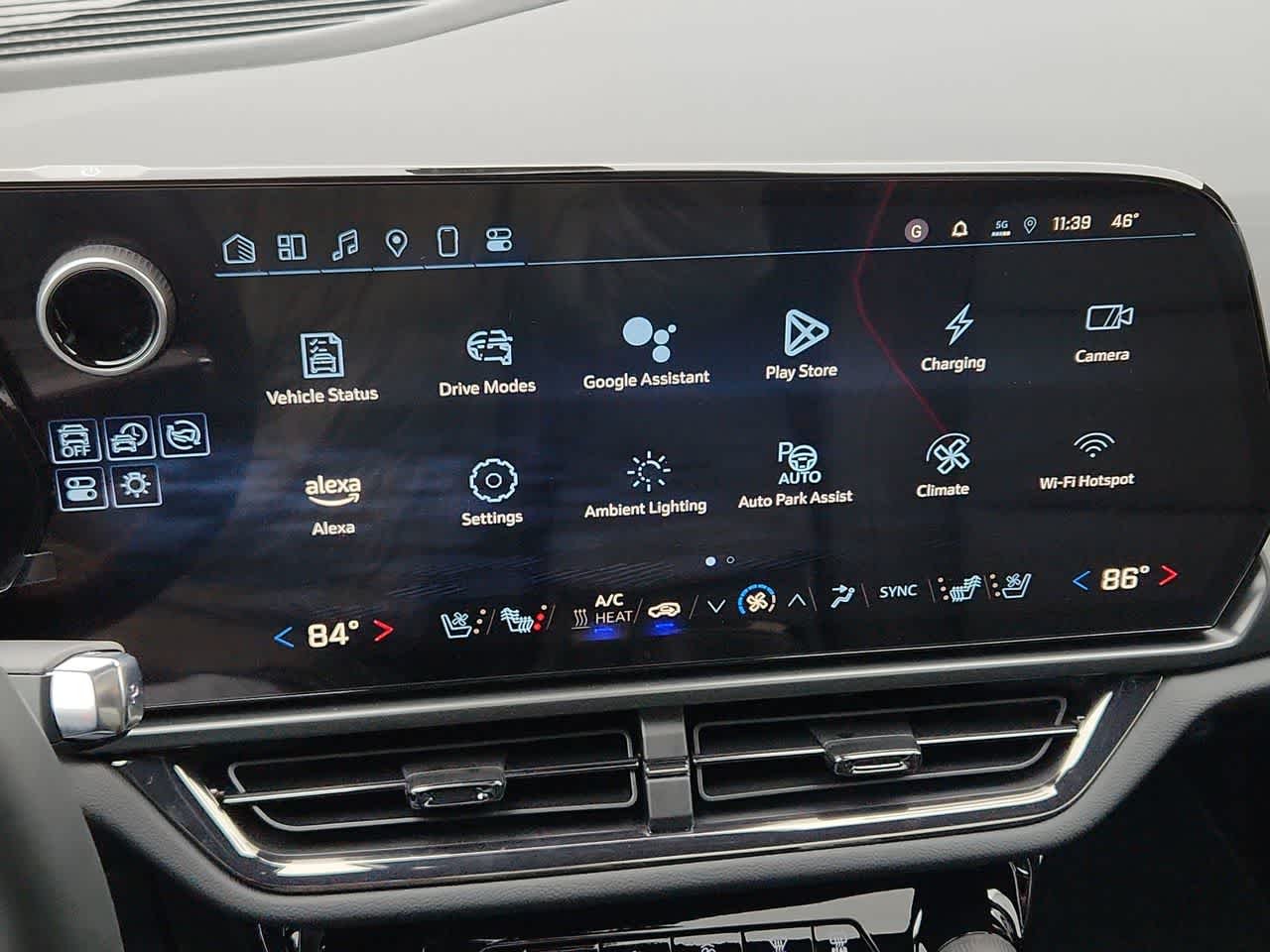 2025 Chevrolet Equinox EV RS - Photo 21