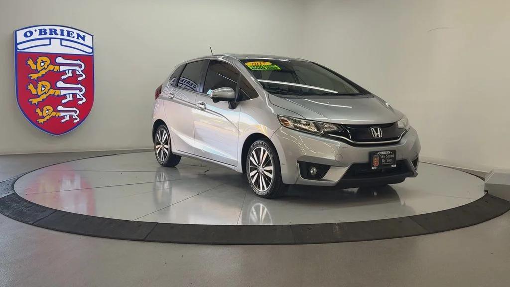 Used 2017 Lunar Silver Metallic Honda EX-L image 2