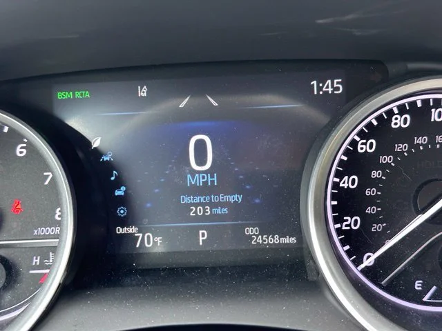 Used 2022 Silver Toyota XLE image 13