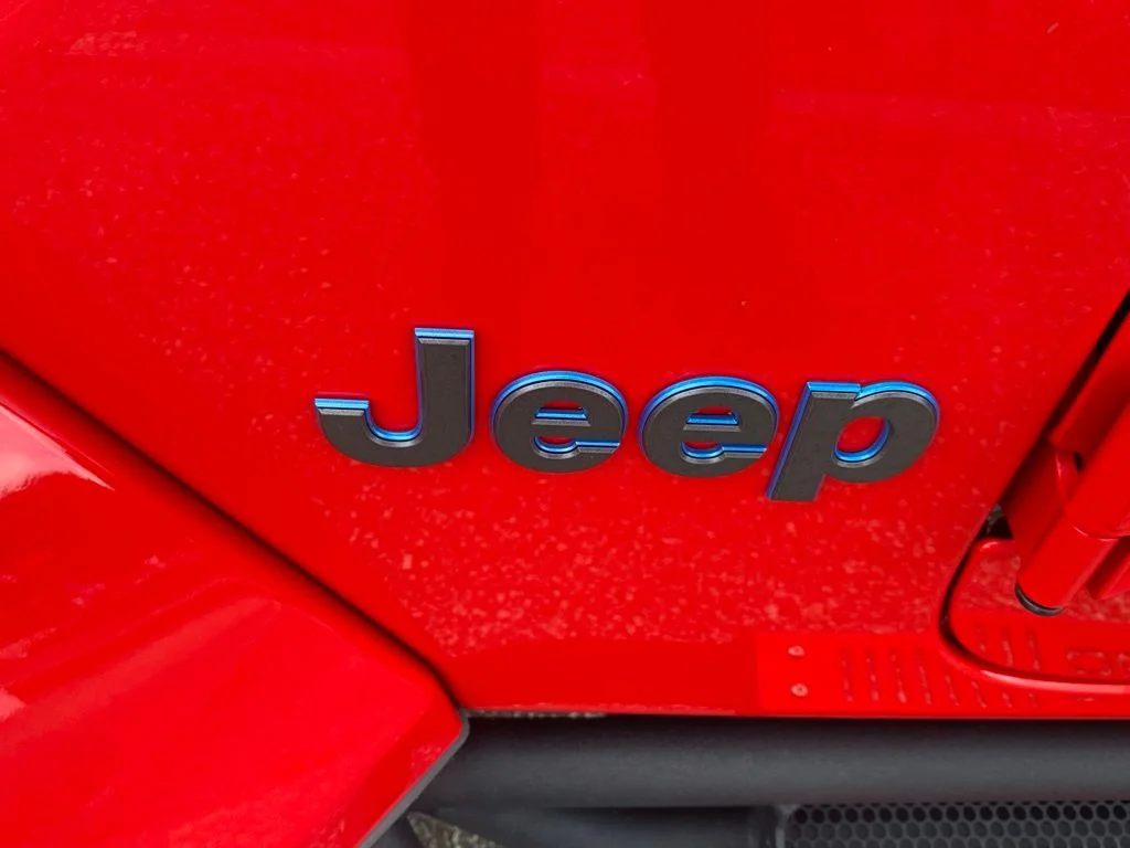 Used 2024 Red Jeep Sport S 4xe image 20