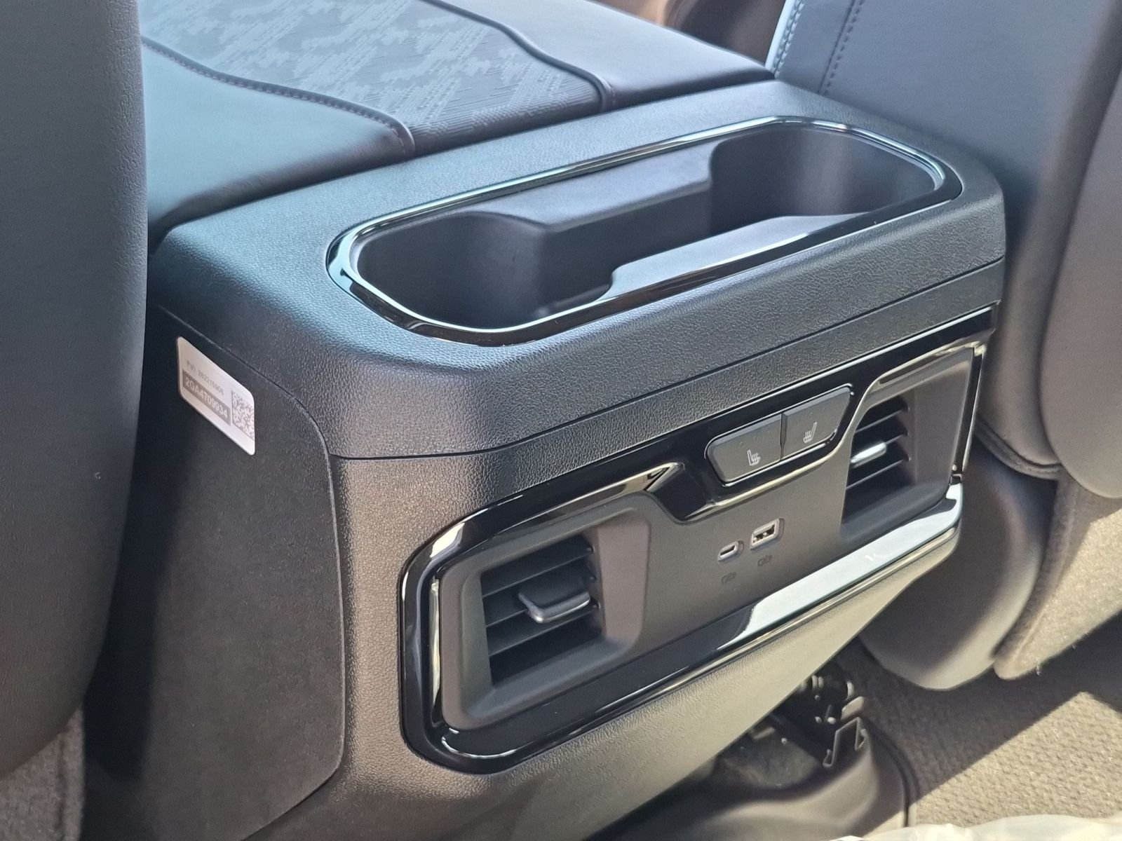 2026 GMC Sierra 2500HD AT4X - Photo 21