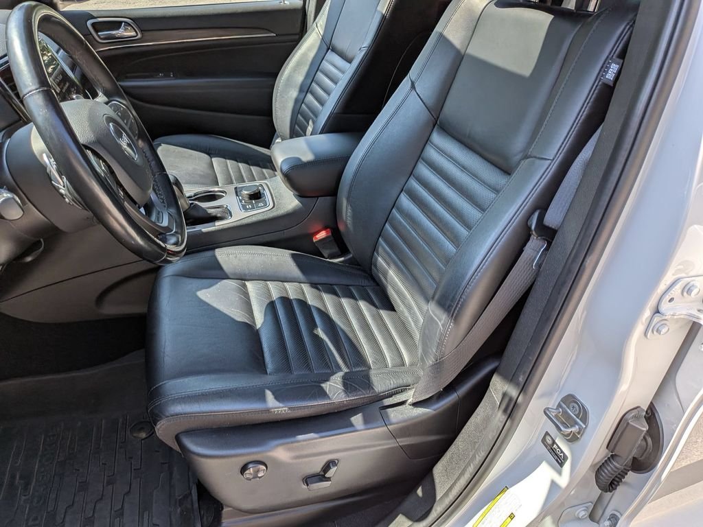 Used 2021 White Jeep Limited X image 24