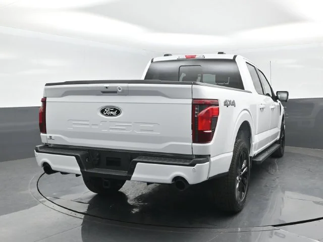 New 2026 Oxford White Ford XLT image 22