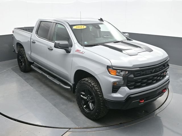 Used 2024 Gray Chevrolet Custom Trail Boss image 14