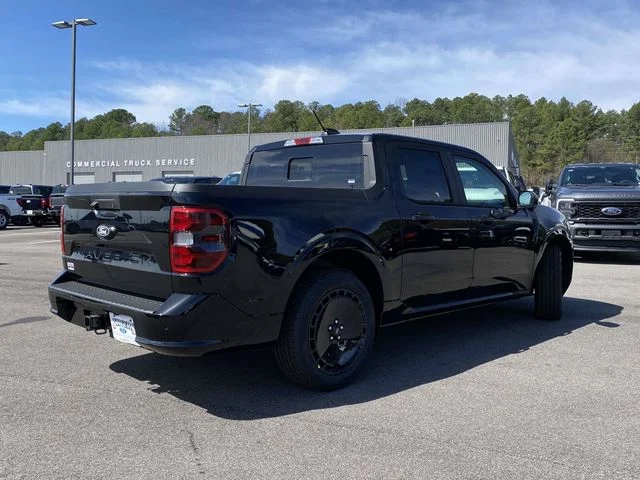 New 2026 Black Ford Lobo High image 3