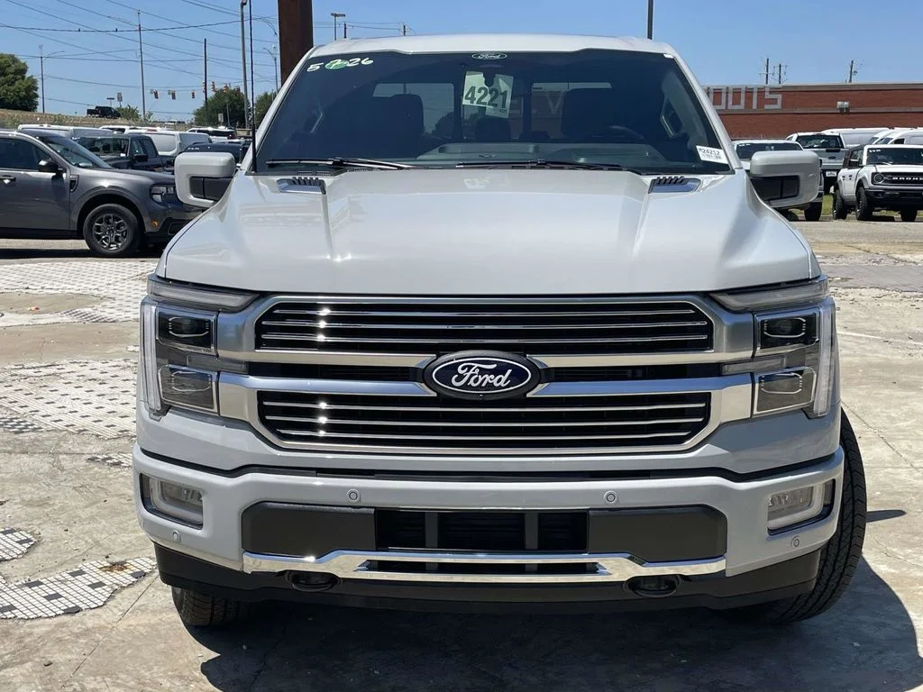 New 2026 White Ford Platinum image 8