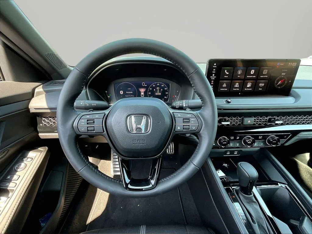 New 2026 Solar Silver Metallic Honda Sport Hybrid image 9
