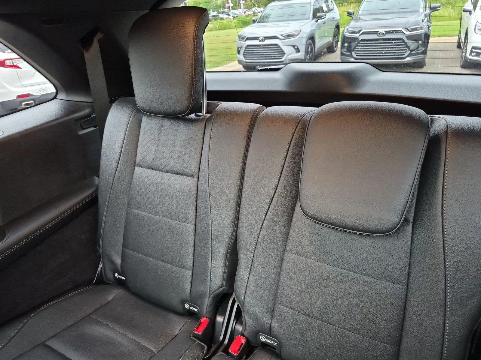 Used 2023 Black Mercedes-Benz GLS 450 image 33