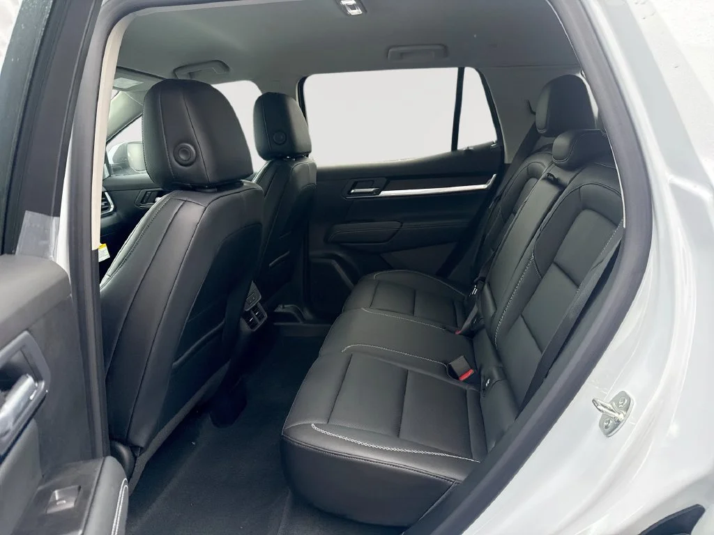 New 2027 Glacier White Tricoat GMC Denali image 24