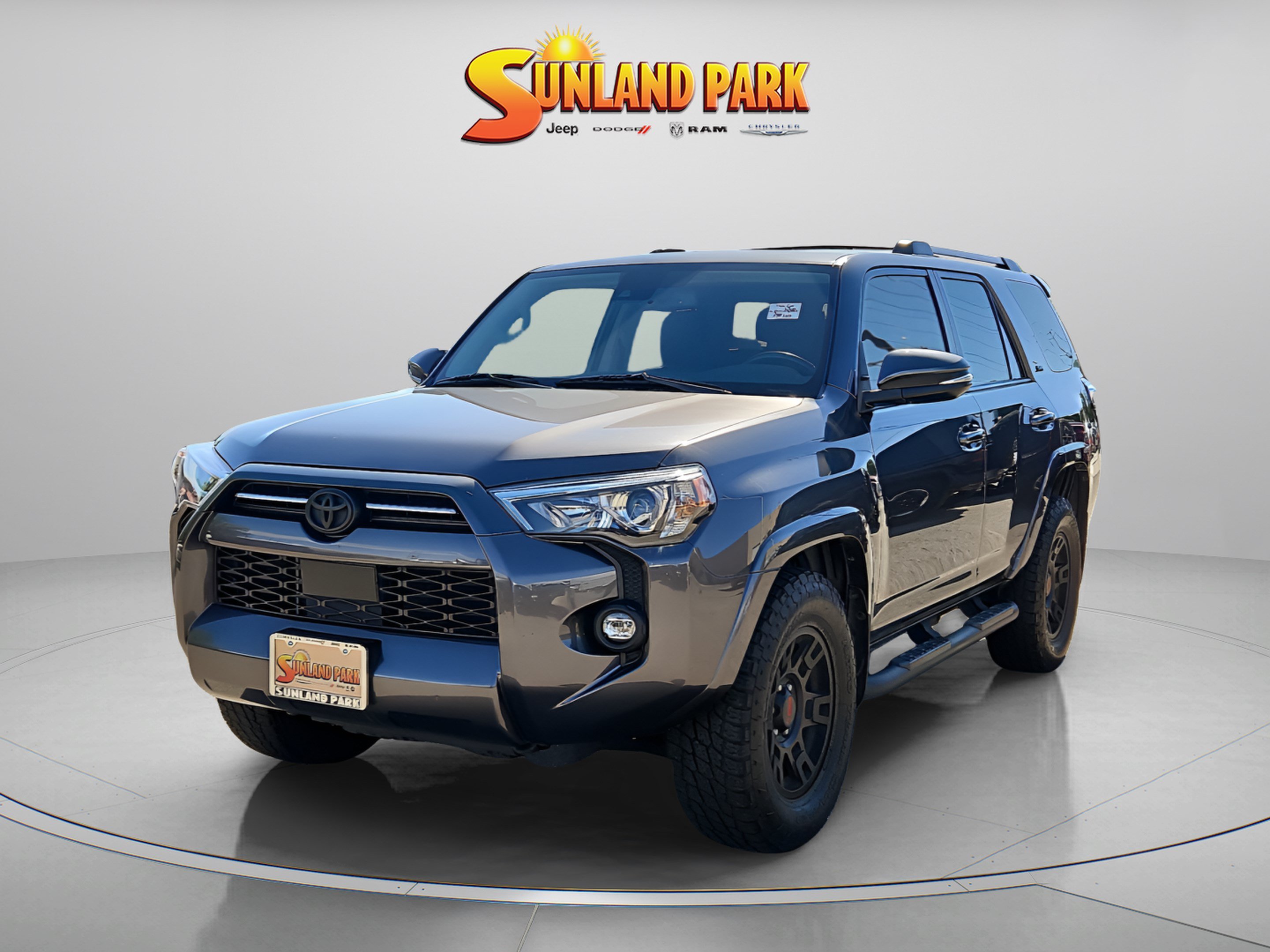 Used 2023 Magnetic Gray Metallic Toyota SR5 Premium image 2