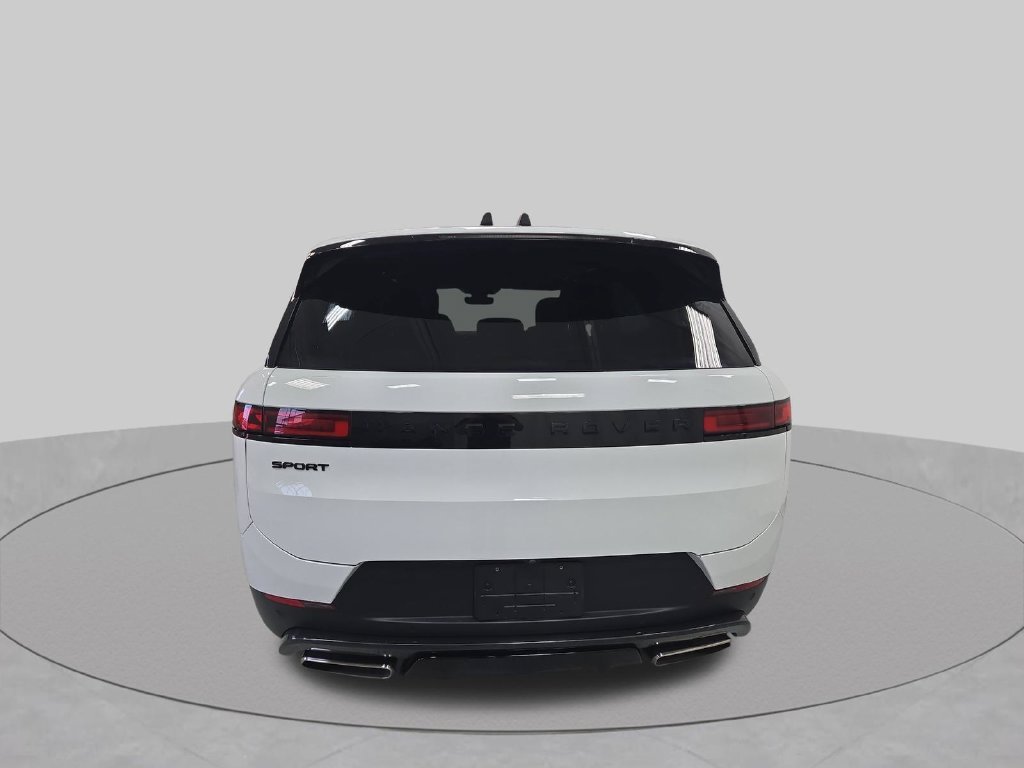 Used 2025 Fuji White Land Rover SE image 29