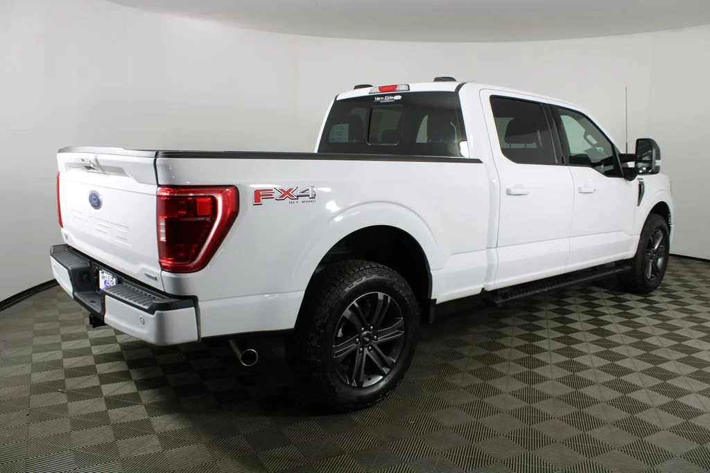 Used 2023 Oxford White Ford XLT image 5