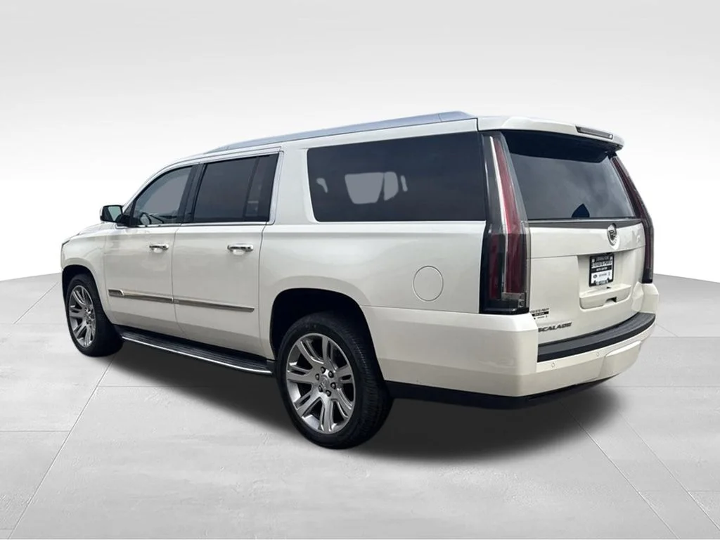Used 2015 White Diamond Clearcoat Cadillac Luxury image 4
